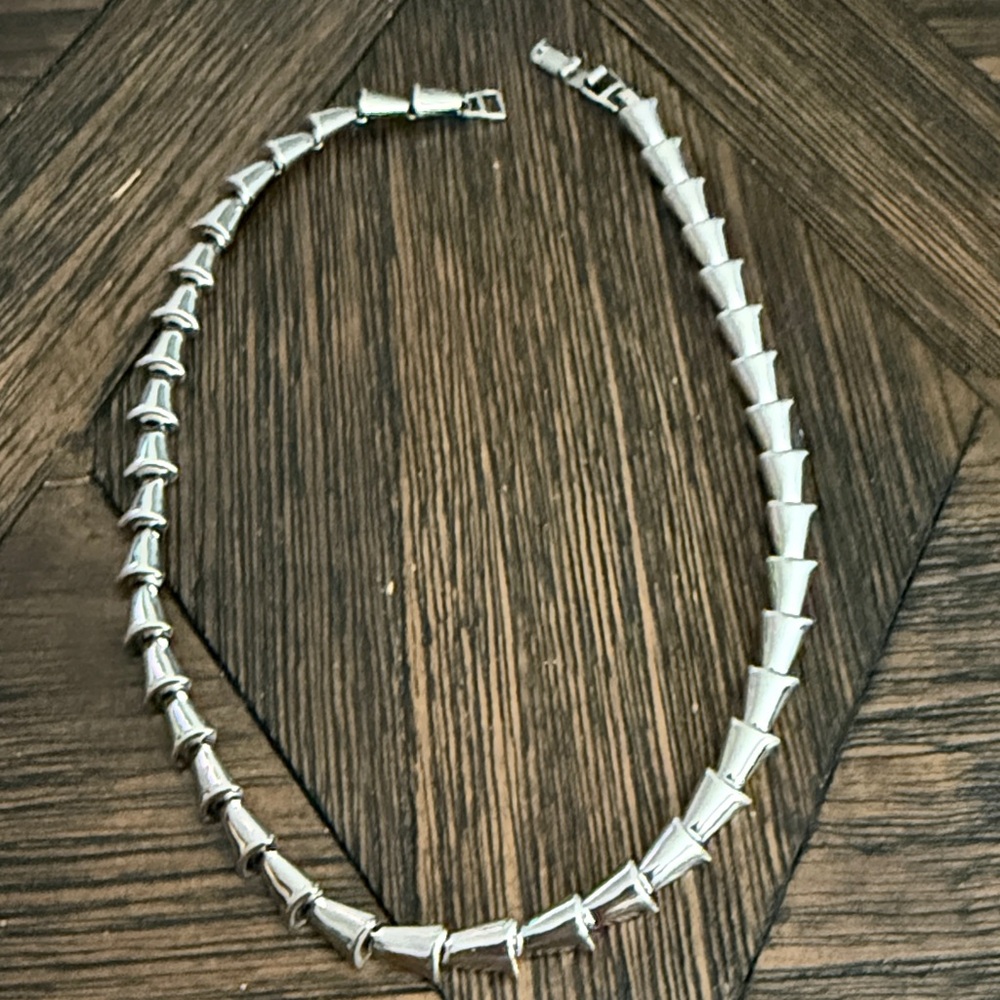 Vintage JeRay Rice-Weiner Sterling Silver Multi Triangle Link Necklace 16”